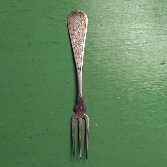 Vintage Silver lemon fork - Picture 1 of 5